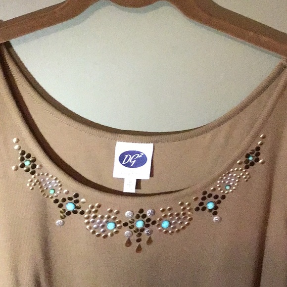 Ladies Beaded Tank Top 1X - Picture 3 of 3
